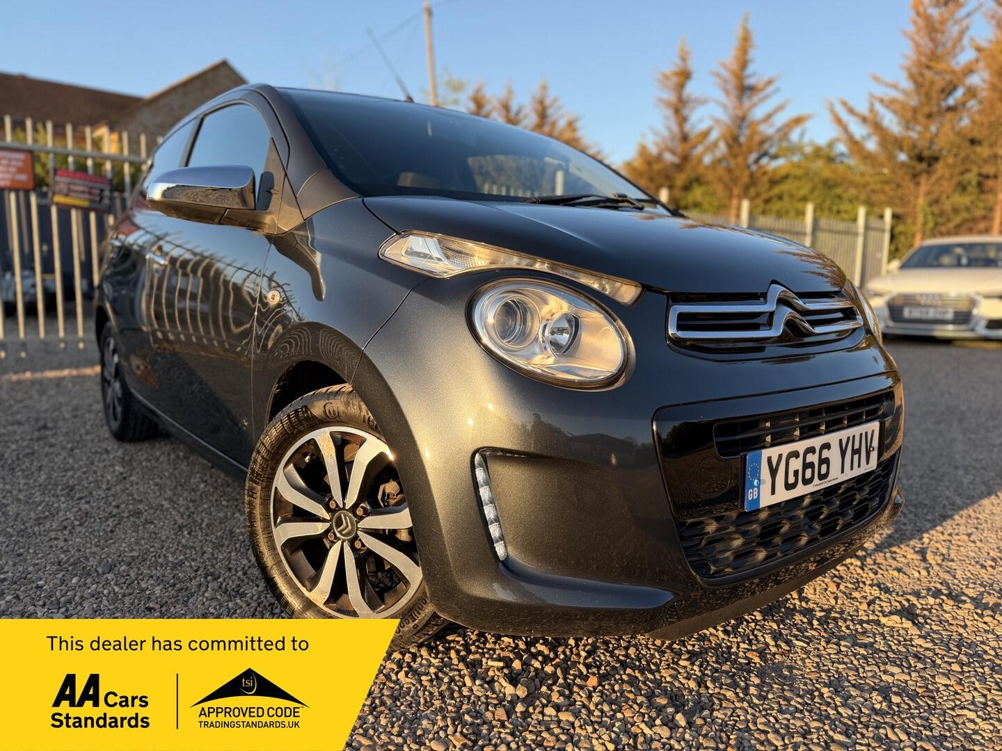 2016 CITROEN C1 1.2 PURETECH FLAIR EURO 6 5DR LOW INSURANCE LOW MILEAGE GT MAKE... photo
